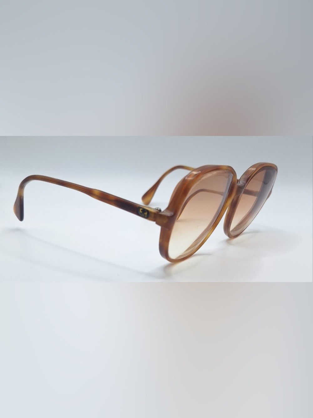 Egon Von Furstenberg Brown Oval Oversized Sunglasses Frames Only USA